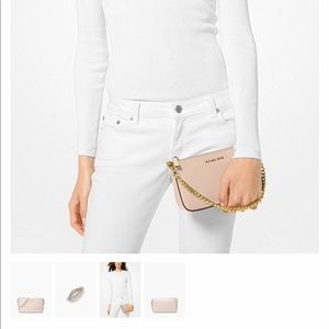 Gold Michael kors pochette SALE